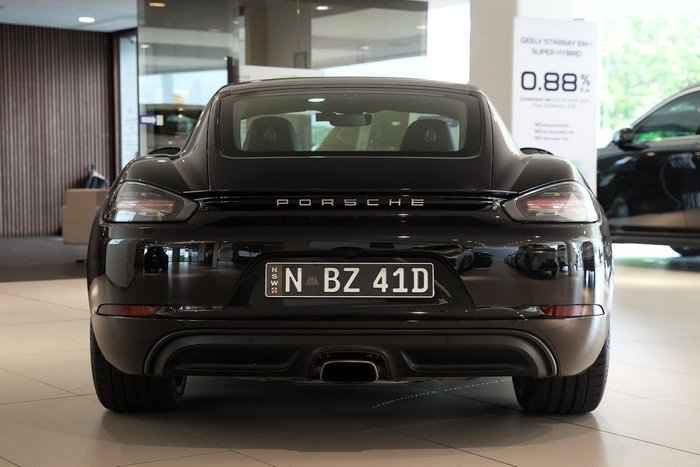 2017 Porsche 718 Cayman