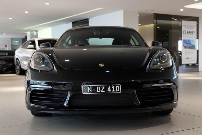 2017 Porsche 718 Cayman