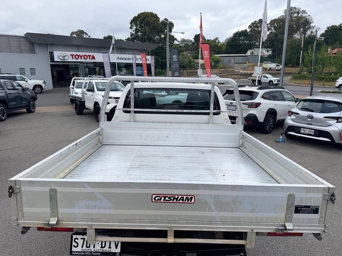 2020 Toyota Hilux SR