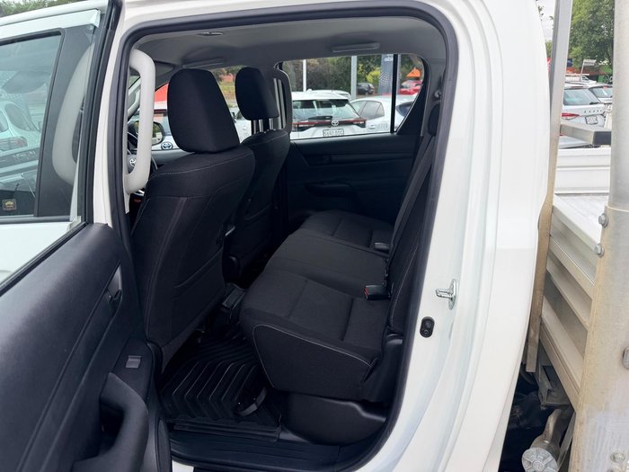 2020 Toyota Hilux SR