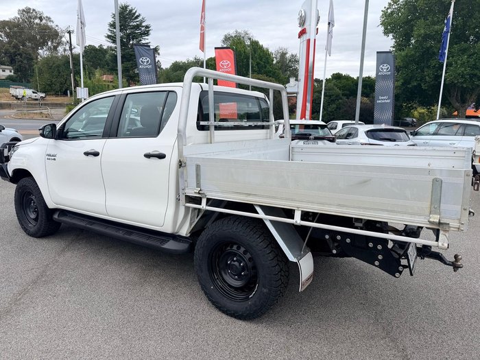 2020 Toyota Hilux SR