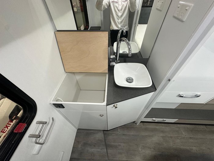 2020 Avida Birdsville