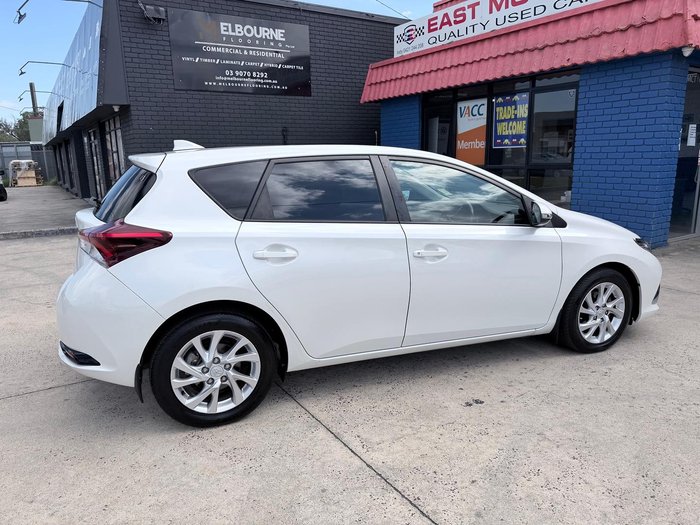 2018 Toyota Corolla Ascent Sport ZRE182R Crystal Pearl