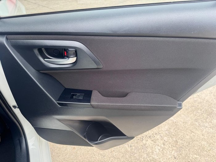 2018 Toyota Corolla Ascent Sport ZRE182R Crystal Pearl