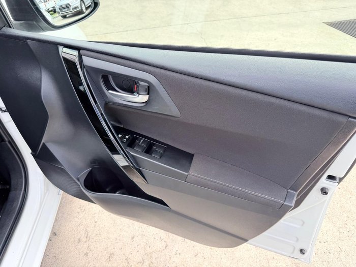 2018 Toyota Corolla Ascent Sport ZRE182R Crystal Pearl