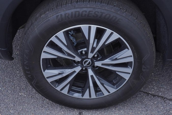 2025 Nissan X-TRAIL ST-L