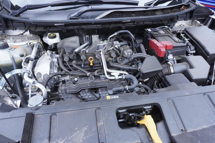 2025 Nissan X-TRAIL ST-L