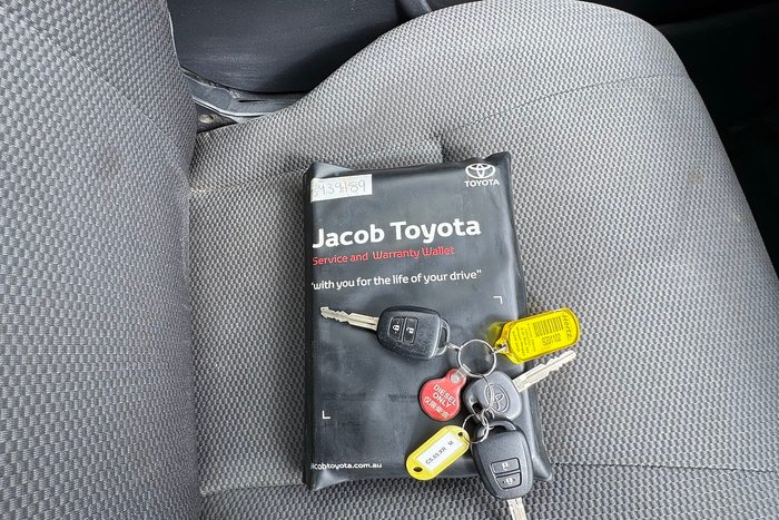 2018 Toyota Hiace Commuter