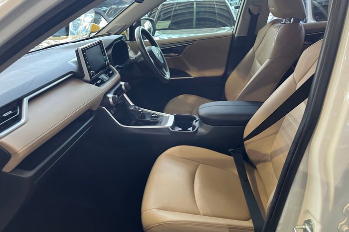 2020 Toyota RAV4 Cruiser