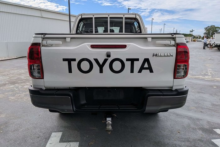 2020 Toyota Hilux SR