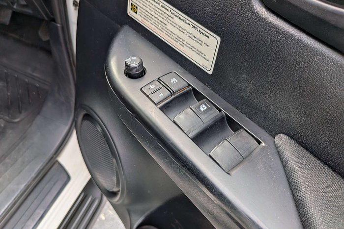 2020 Toyota Hilux SR