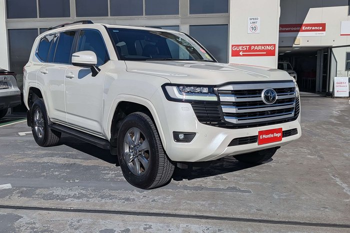 2024 Toyota Landcruiser VX