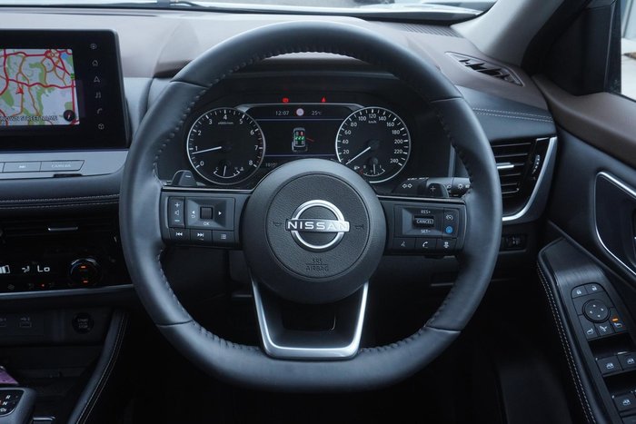 2025 Nissan X-TRAIL ST-L