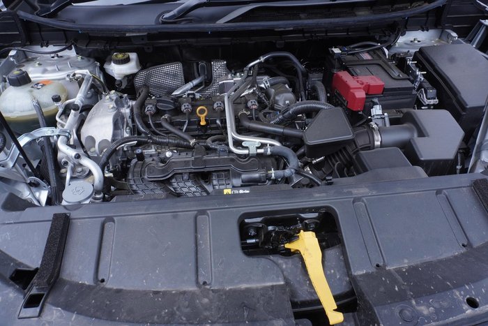 2025 Nissan X-TRAIL ST-L