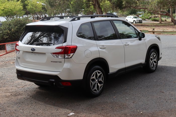 2022 Subaru Forester 2.5i