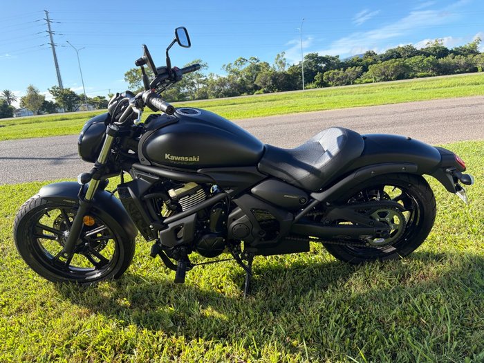 2025 Kawasaki VULCAN S Black