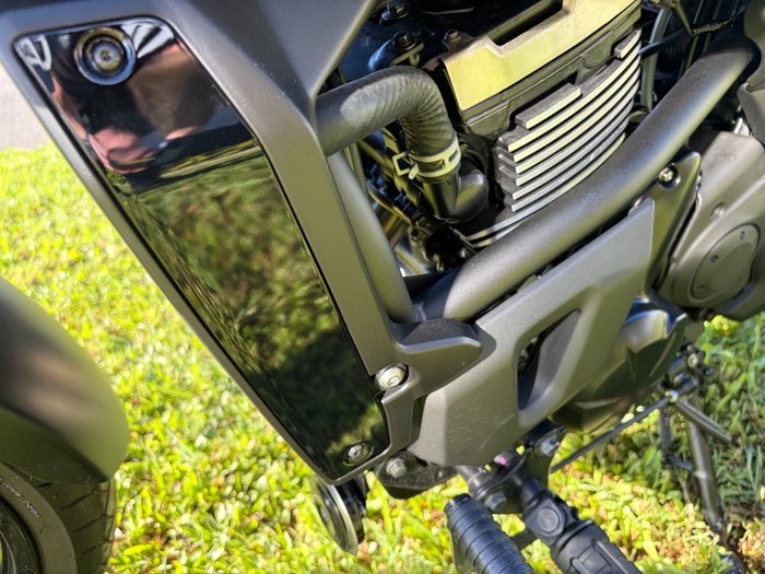 2025 Kawasaki VULCAN S Black