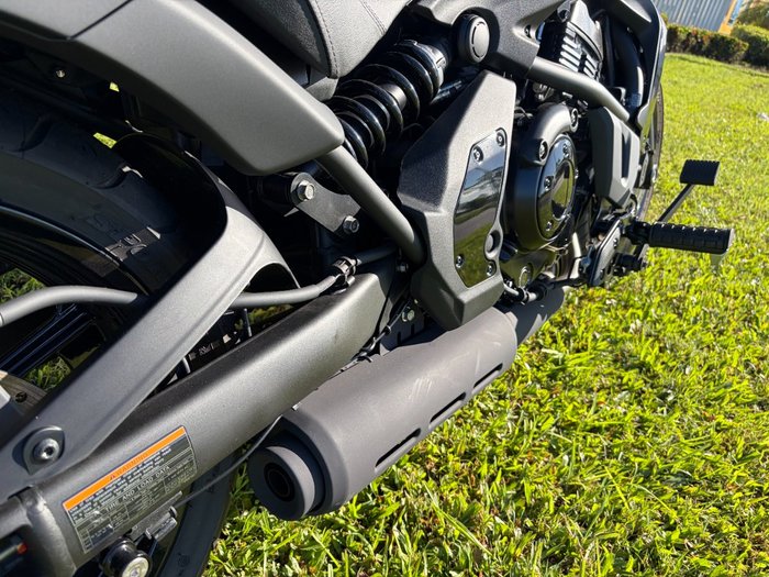 2025 Kawasaki VULCAN S Black