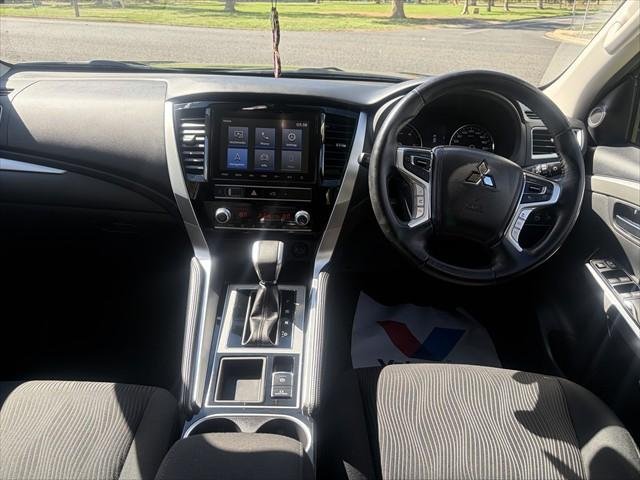 2023 Mitsubishi Pajero Sport GLS