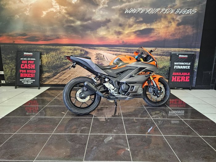 2022 Yamaha YZF-R3SP ORANGE