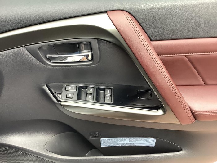 2024 Mitsubishi Pajero Sport GSR