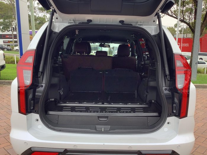 2024 Mitsubishi Pajero Sport GSR