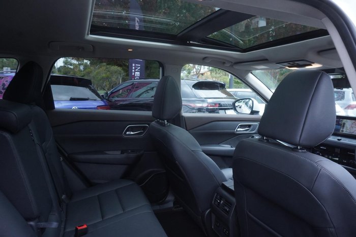 2025 Nissan X-TRAIL Ti