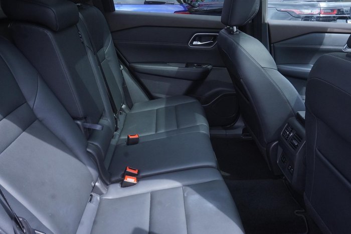 2025 Nissan X-TRAIL Ti