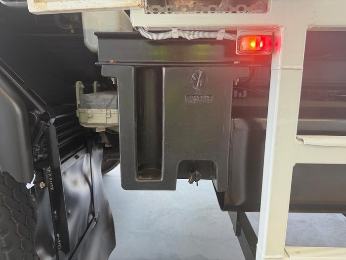 2018 Isuzu F Series FSS110-210