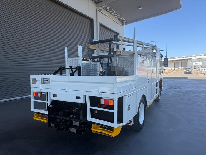 2018 Isuzu F Series FSS110-210