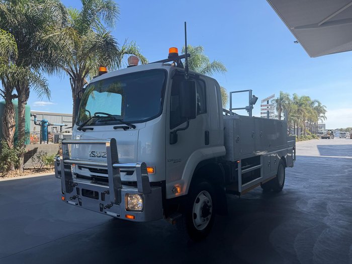 2018 Isuzu F Series FSS110-210