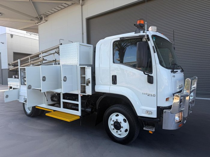2018 Isuzu F Series FSS110-210