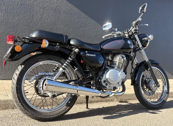 2015 Suzuki TU250X TU Black