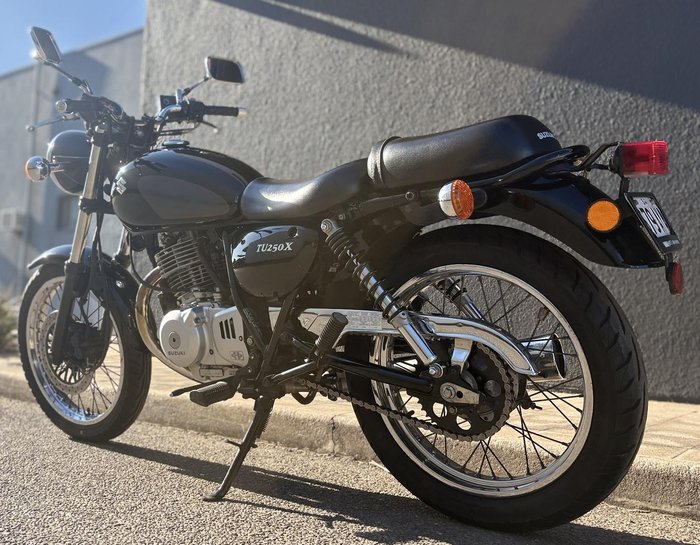 2015 Suzuki TU250X TU Black