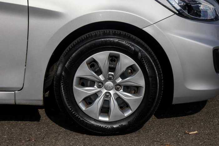 2017 Hyundai Accent Active