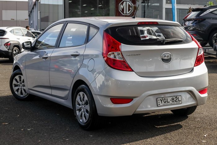 2017 Hyundai Accent Active