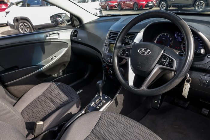 2017 Hyundai Accent Active