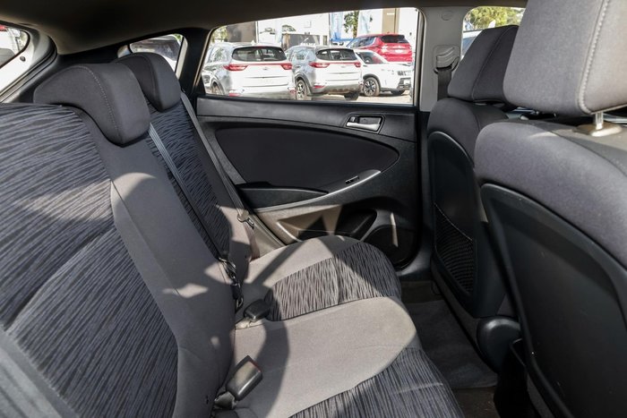 2017 Hyundai Accent Active