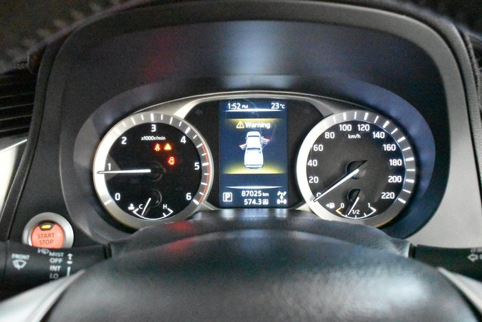 2018 Nissan Navara ST-X