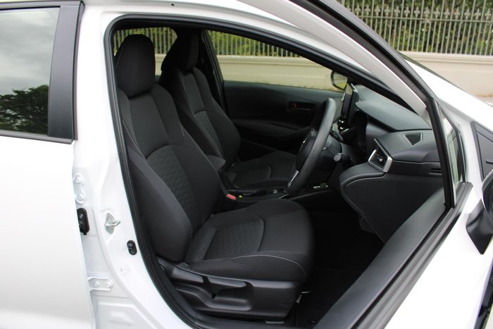 2022 Toyota Corolla Ascent Sport Hybrid ZWE219R Glacier White