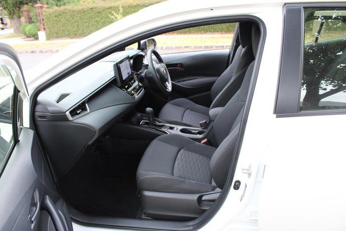 2022 Toyota Corolla Ascent Sport Hybrid ZWE219R Glacier White