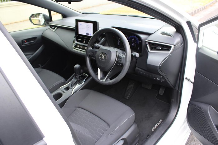 2022 Toyota Corolla Ascent Sport Hybrid ZWE219R Glacier White