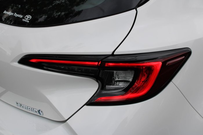 2022 Toyota Corolla Ascent Sport Hybrid ZWE219R Glacier White