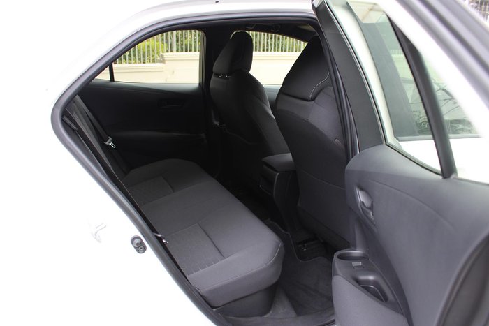 2022 Toyota Corolla Ascent Sport Hybrid ZWE219R Glacier White