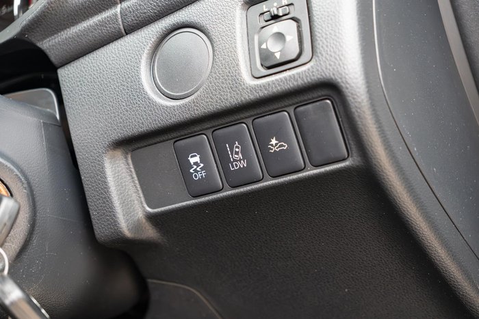 2022 Mitsubishi Triton GLX+