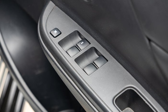 2022 Mitsubishi Triton GLX+ MR MY22.5 4X4 Dual Range Sterling Silver