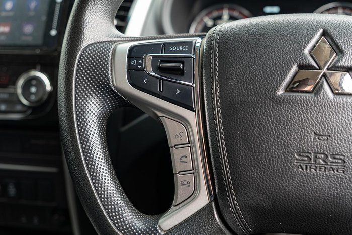 2022 Mitsubishi Triton GLX+