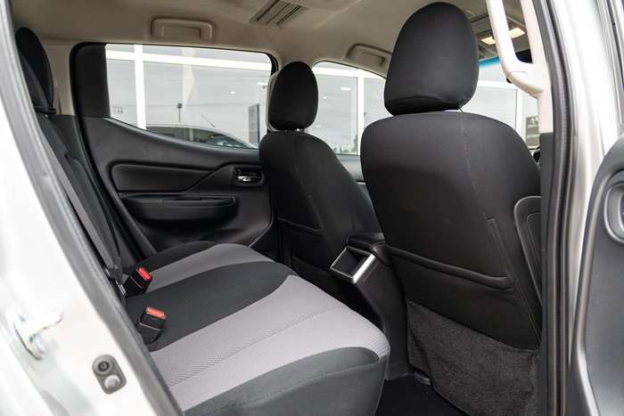 2022 Mitsubishi Triton GLX+