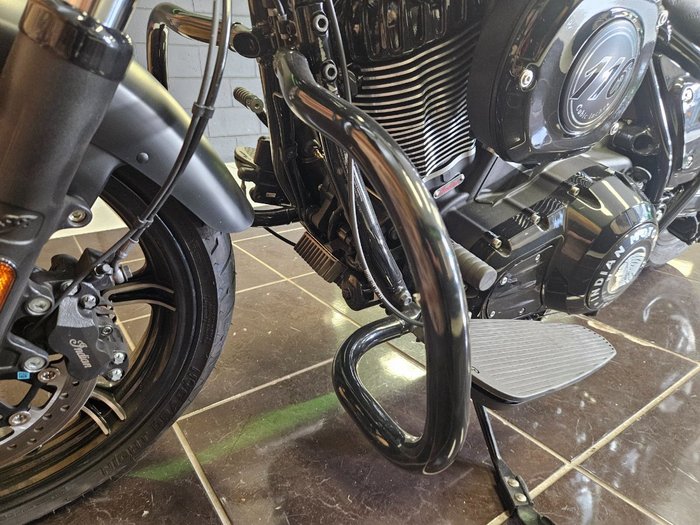 2023 Indian CHIEF DARK HORSE BLACK