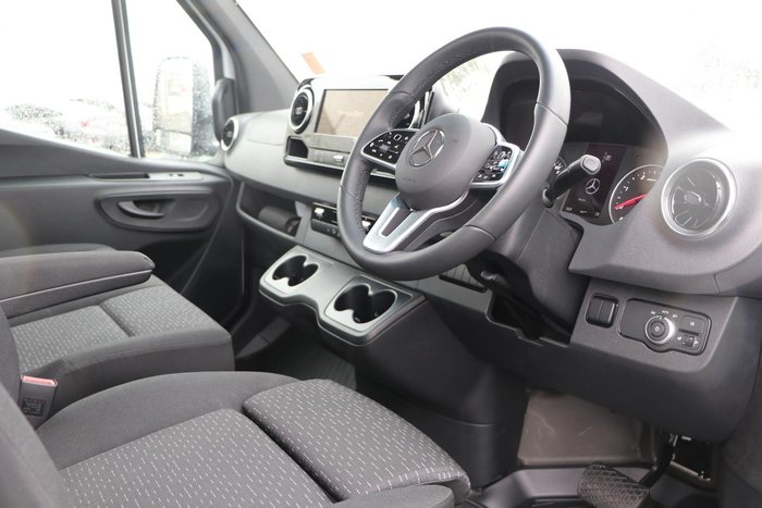 2024 Mercedes-Benz Sprinter 517CDI